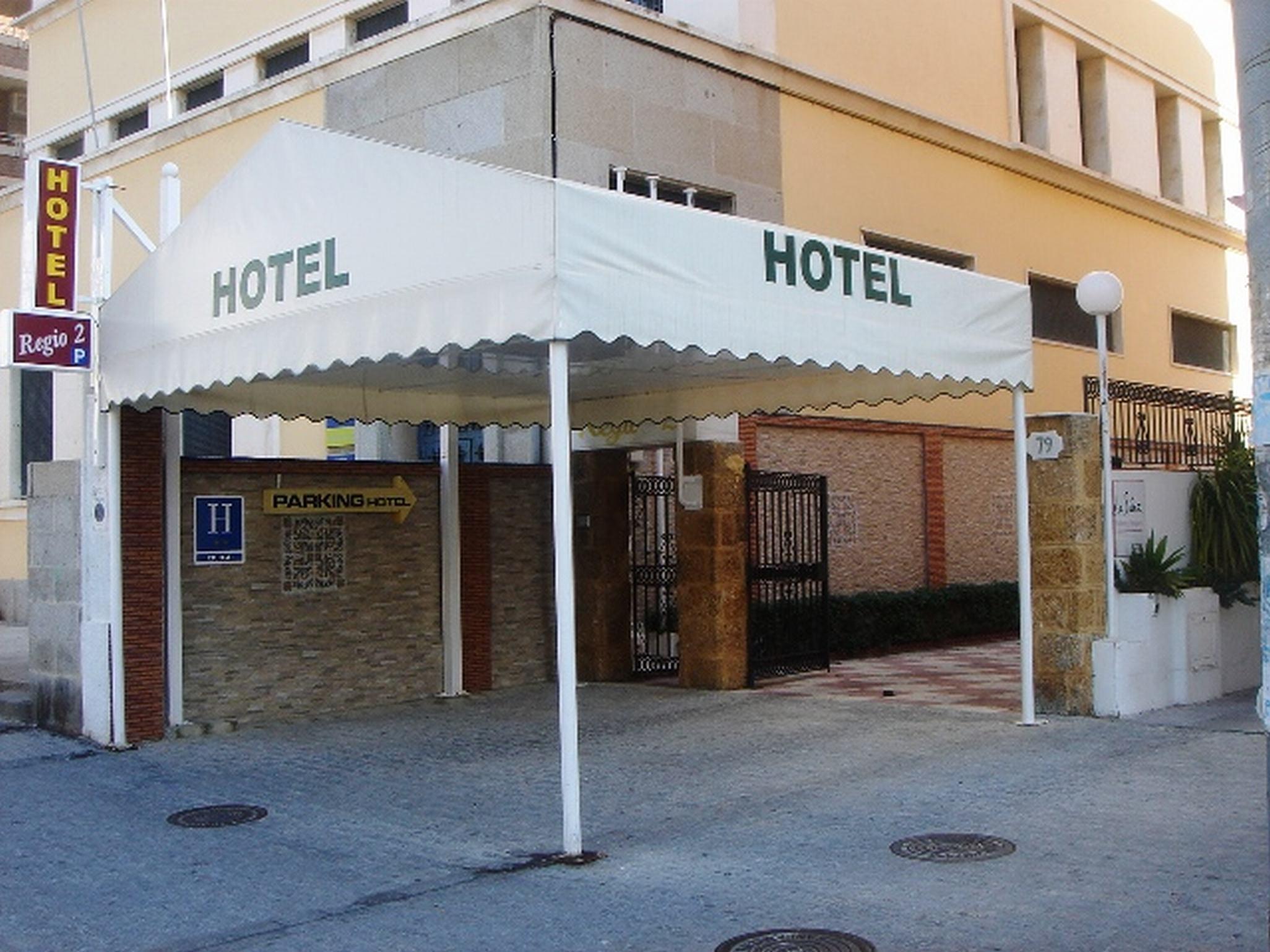 Hotel Regio 2 Кадис Экстерьер фото
