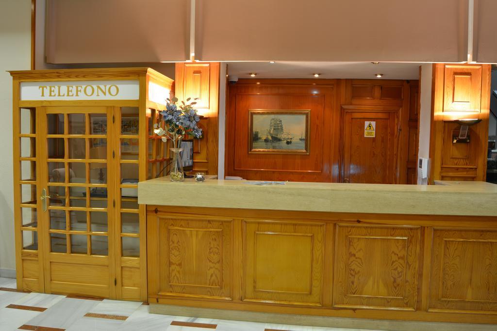 Hotel Regio 2 Кадис Экстерьер фото